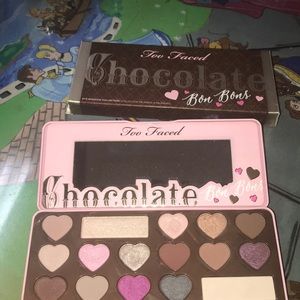 Too Faced Chocolate Bon Bons eyeshadow palette